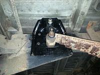 Rear spring hanger-20140712_012424_resized.jpg