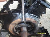 Wheel bearing hub assembly removal-sd532580.jpg