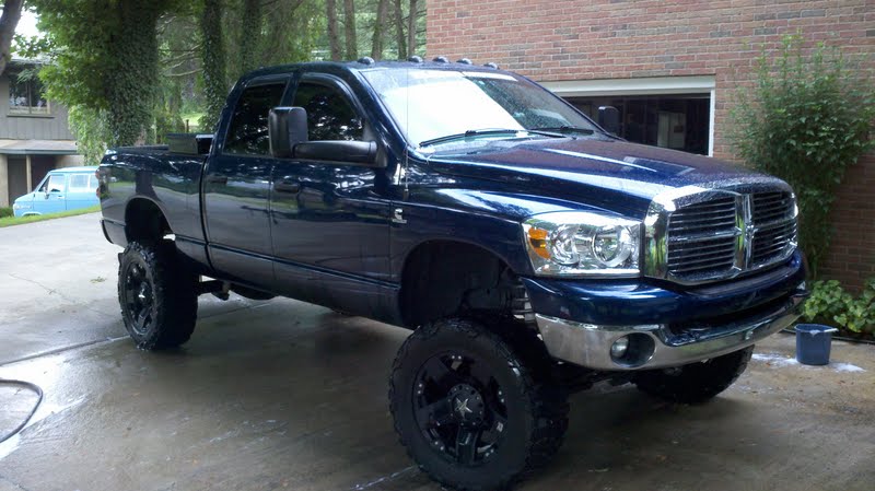 pics of lifted mega cabs and crew cabs please!! - Page 2 ...