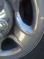 Grease on left front wheel-img_0548.jpg