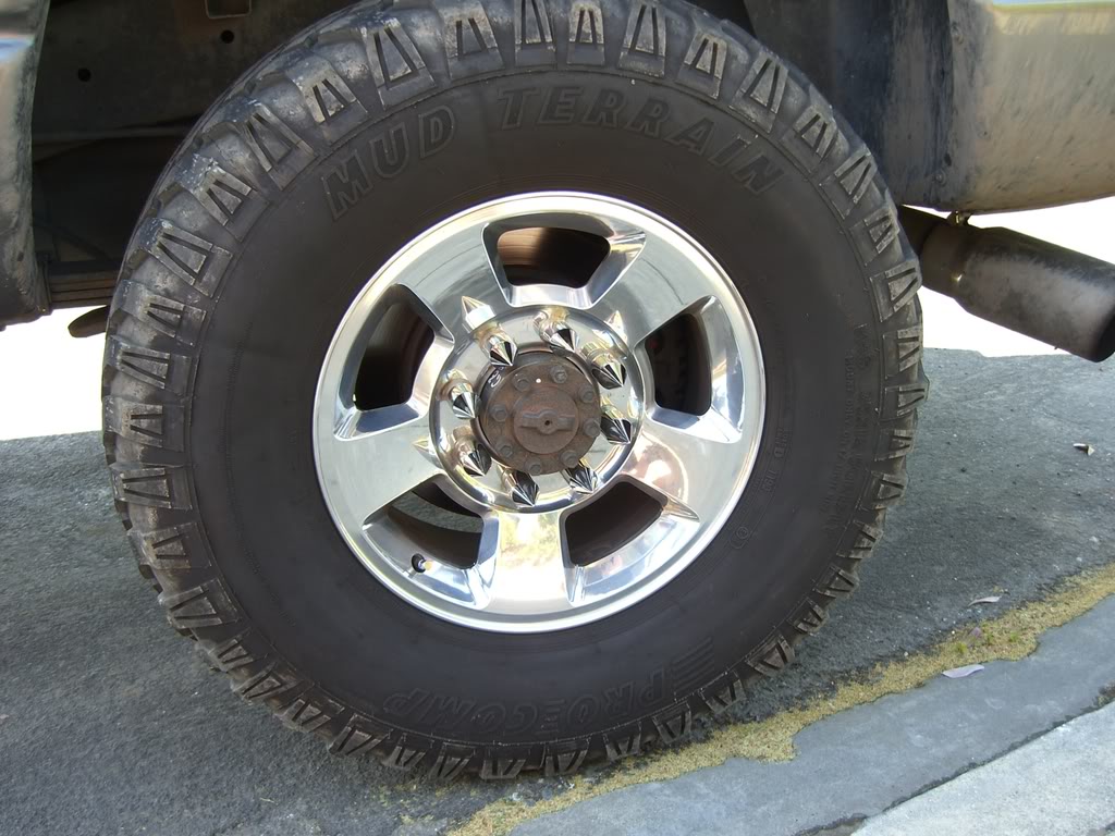 Dodge ram 3500 spike deals lug nut covers