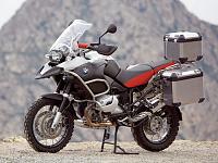 My wife let me get a new toy... ZX7R-bmw_r1200gs_adventure_st4pz.jpg