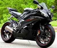 My wife let me get a new toy... ZX7R-raven.jpg