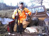 Lets see your HUNTING Pictures!-buck-shot-2010.jpg