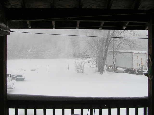 Name:  AprilSnowStorm_zpse1382441.jpg
Views: 16
Size:  186.7 KB