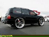 Too much? I think so!-40-inche-rims%5B1%5D.jpg